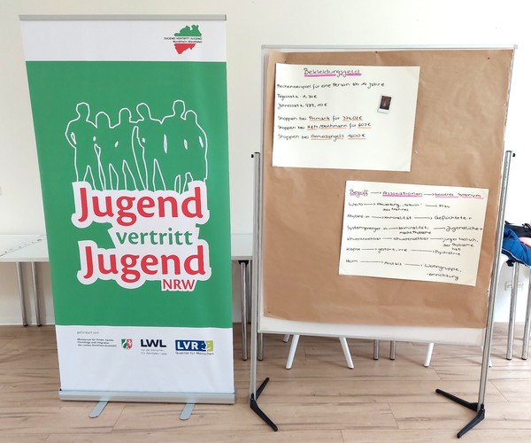 Themen von JVJ: Bekleidungsgeld und Vorurteile